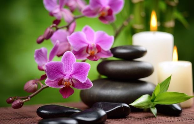 Where find parlors happy ending massage  in Linz  (AT) 