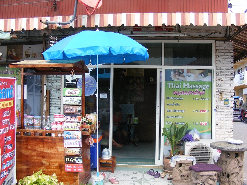 Thani massage udon Nightlife &